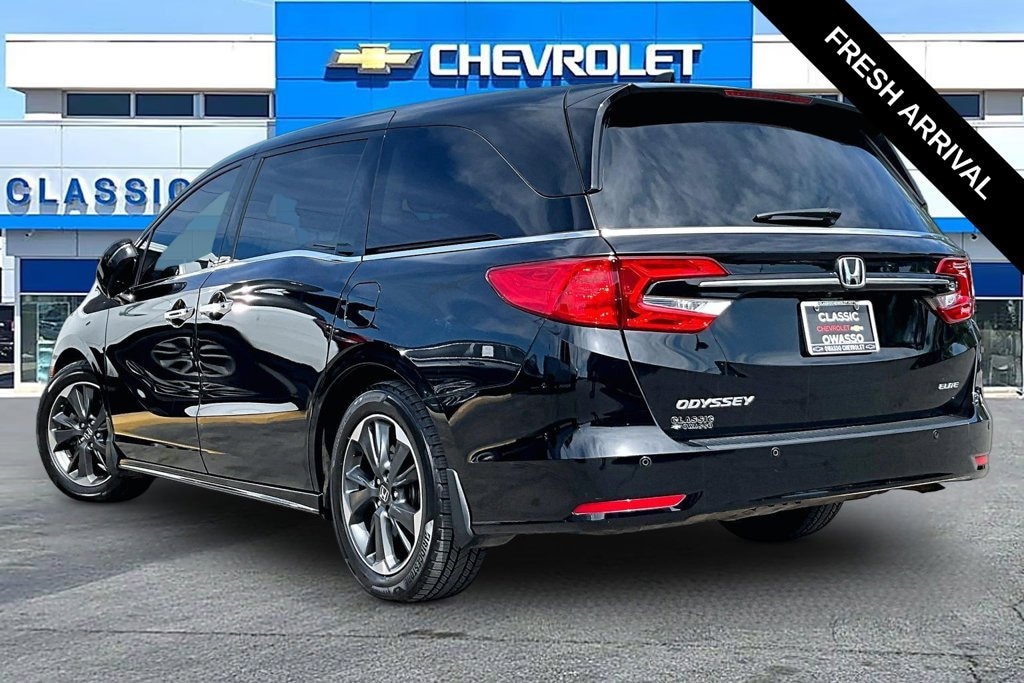 Used 2023 Honda Odyssey Elite