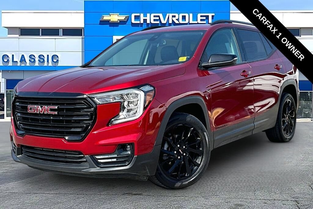 Used 2024 GMC Terrain SLT SUV