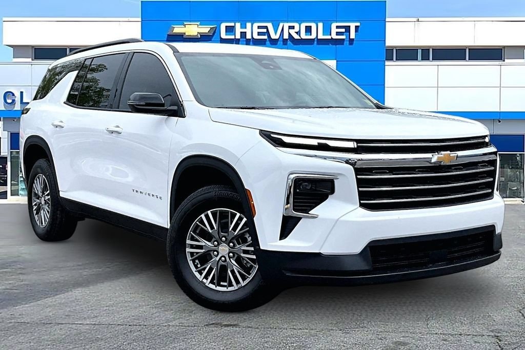 New 2027 Chevrolet Traverse LT SUV