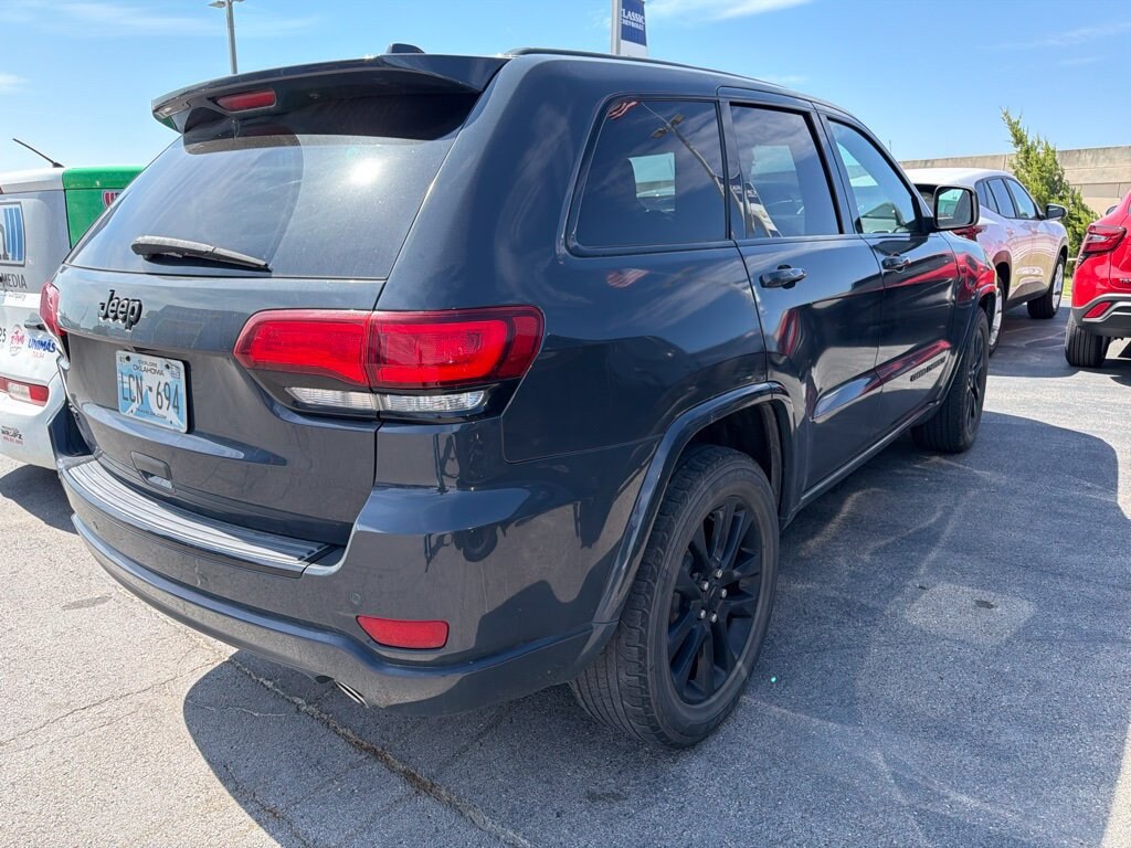 Used 2018 Jeep Grand Cherokee Altitude