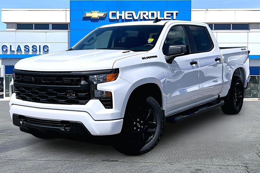 New 2026 Chevrolet Silverado 1500 Custom Truck