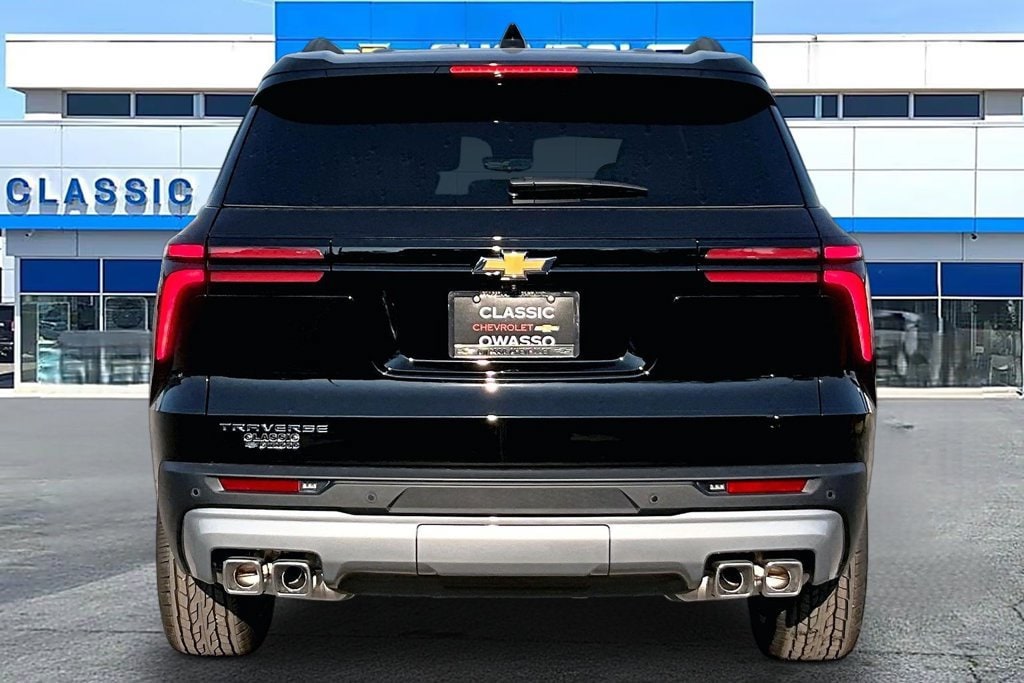 New 2027 Chevrolet Traverse LT SUV