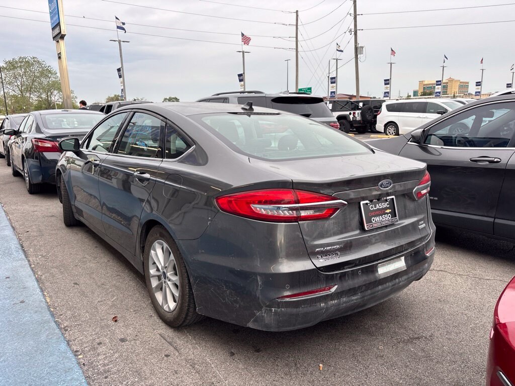 Used 2020 Ford Fusion SE