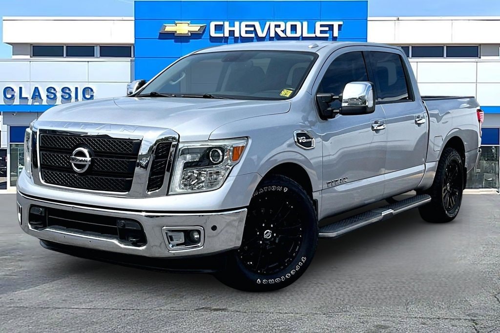Used 2017 Nissan Titan SL with VIN 1N6AA1E69HN508175 for sale in Owasso, OK