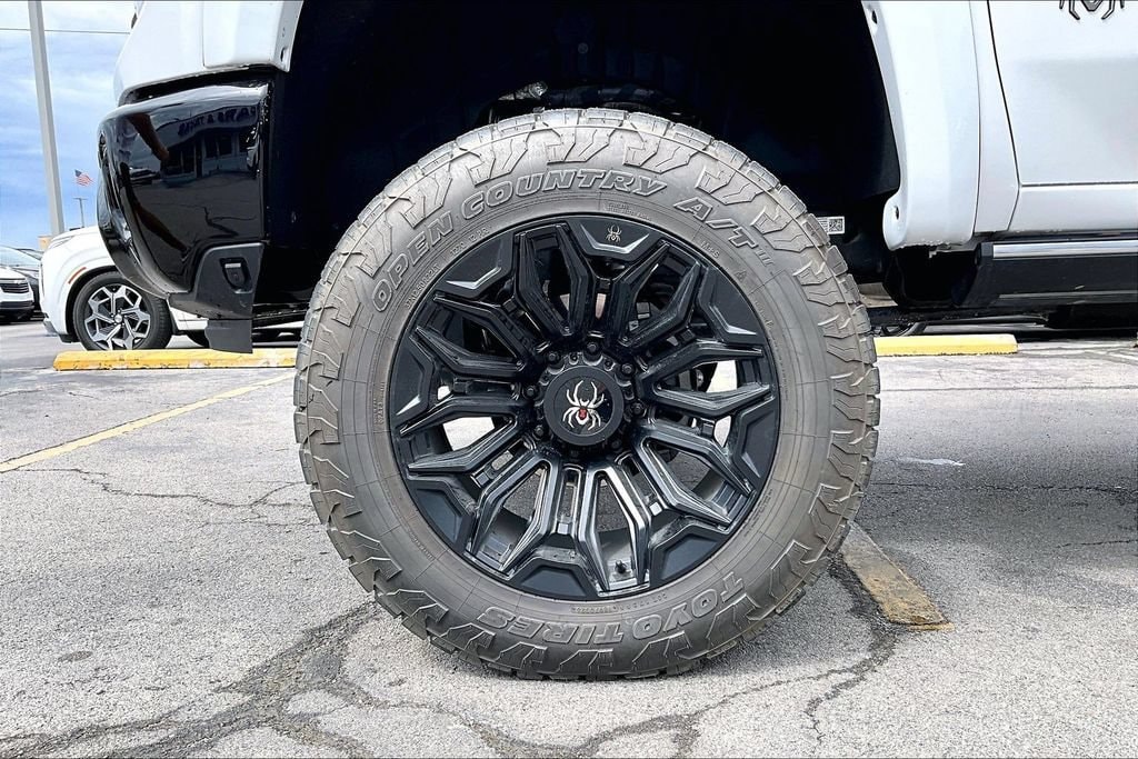 2026 Chevrolet Silverado 2500 HD LTZ - Photo 12