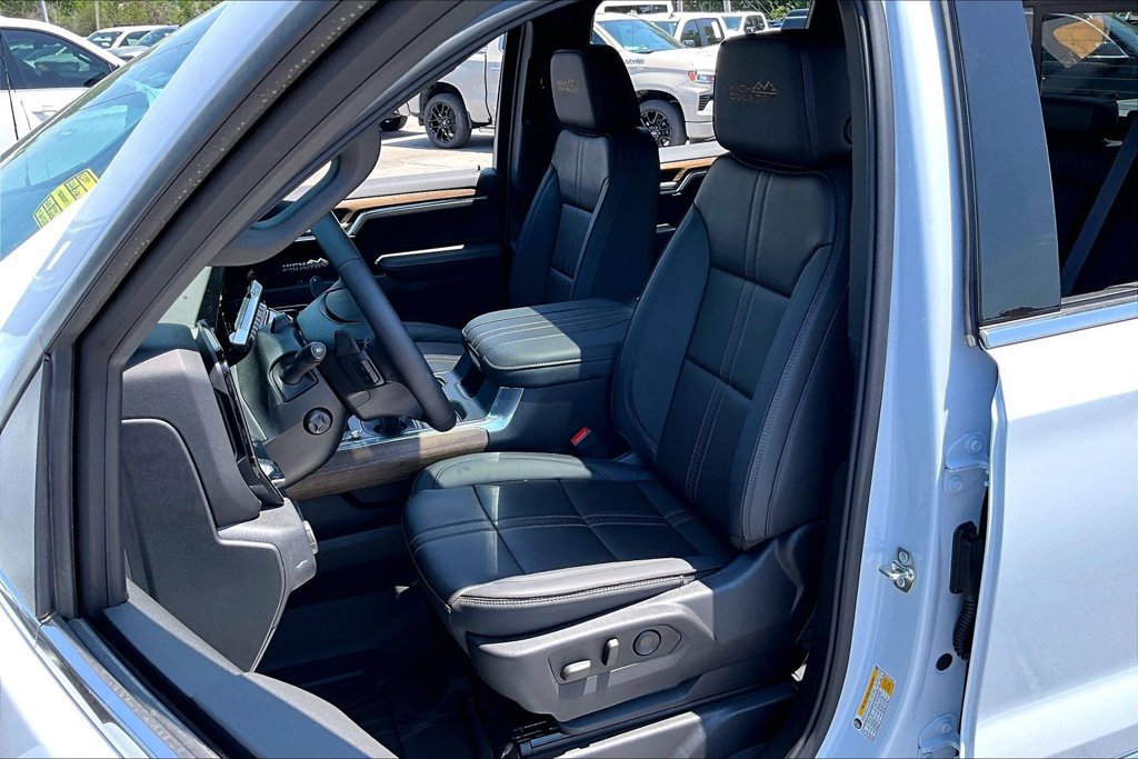 2026 Chevrolet Silverado 1500 High Country - Photo 9