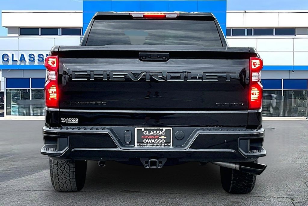 New 2026 Chevrolet Silverado 1500 Custom Truck