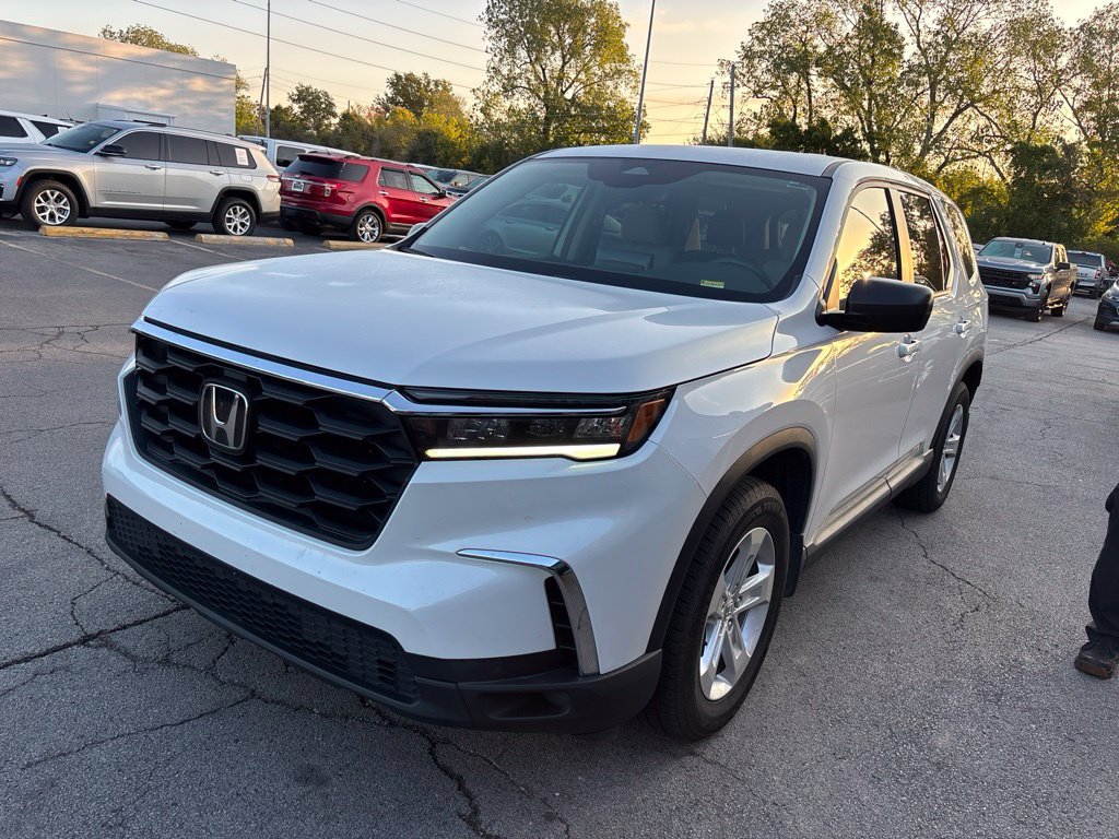 Used 2023 Honda Pilot LX