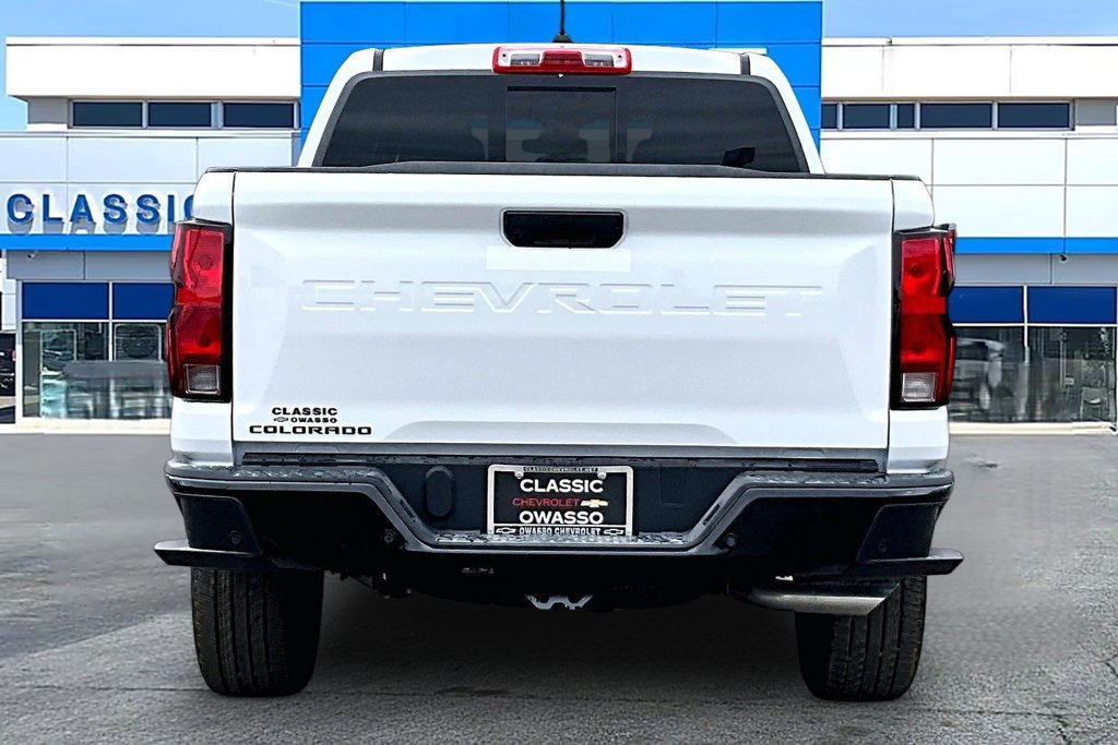 2026 Chevrolet Colorado Work Truck - Photo 4