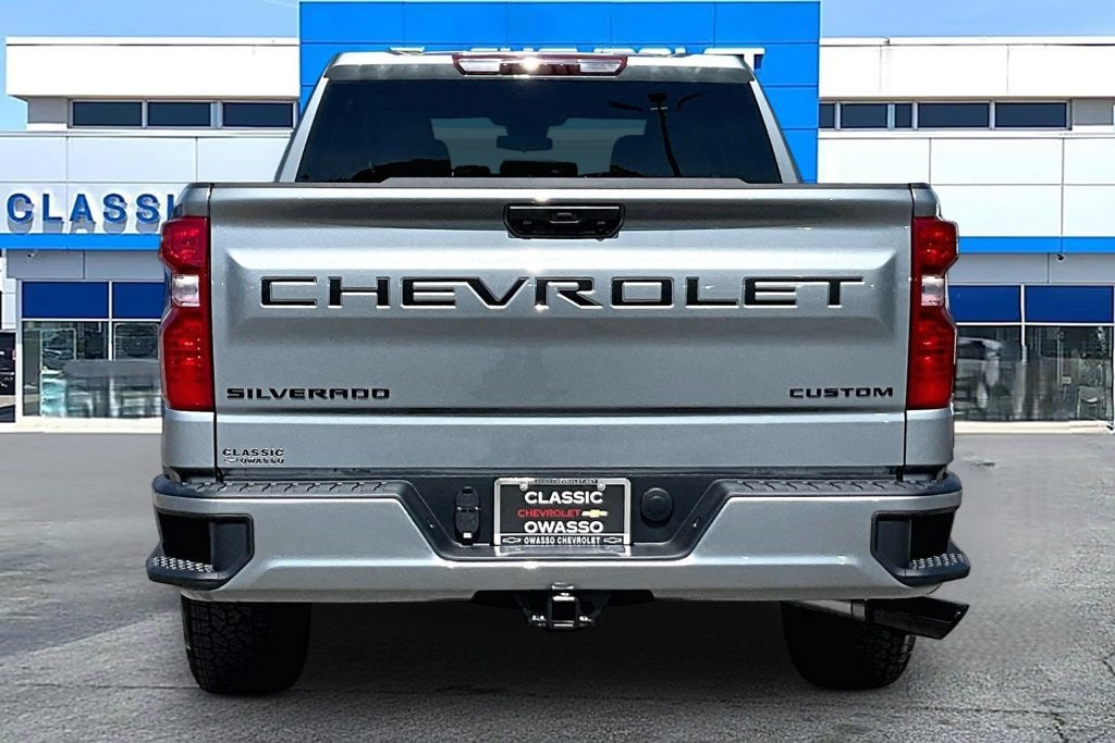 New 2026 Chevrolet Silverado 1500 Custom Truck