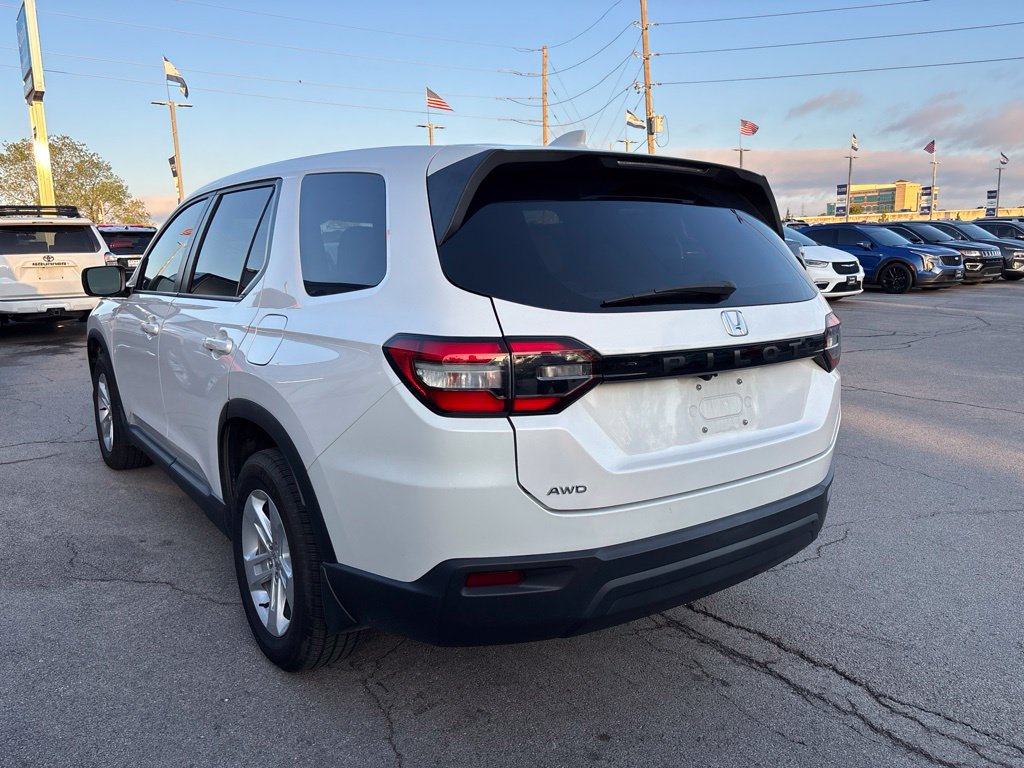 Used 2023 Honda Pilot LX