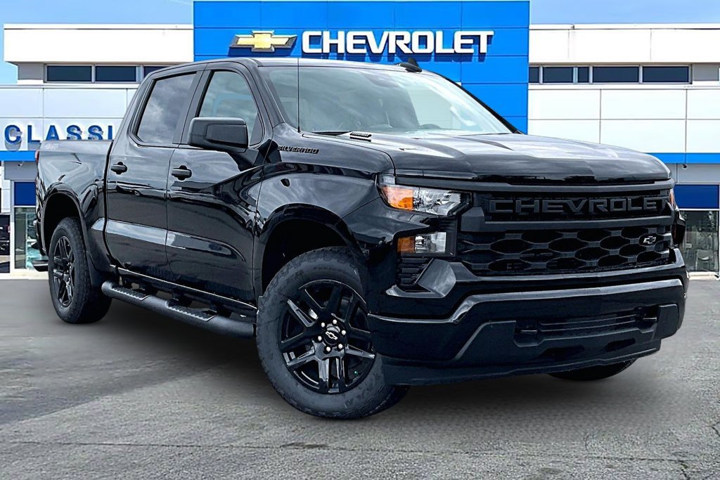 New 2026 Chevrolet Silverado 1500 Custom Truck