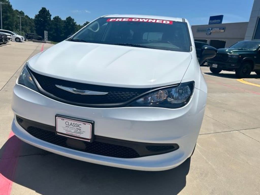 Used 2024 Chrysler Voyager LX Van Passenger Van