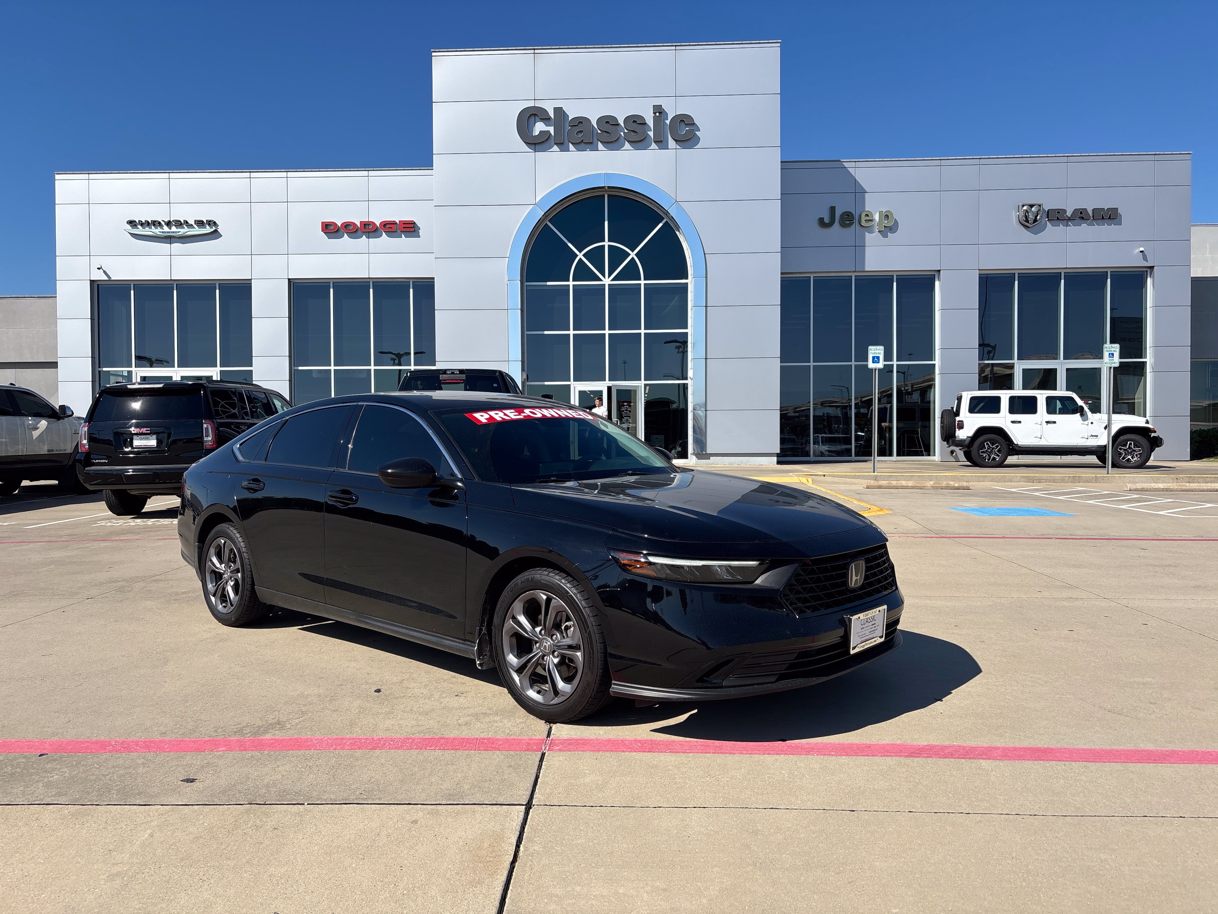 Used 2023 Honda Accord EX Sedan