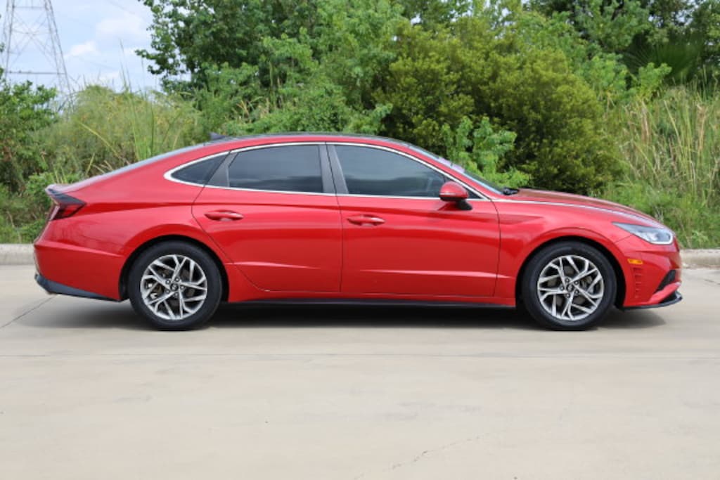 Used 2021 Hyundai Sonata SEL Sedan