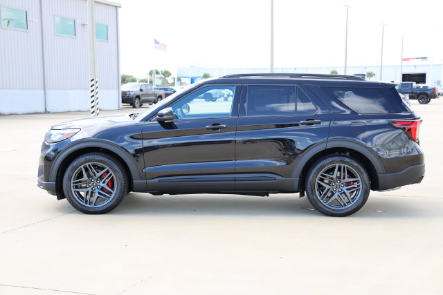 New 2027 Ford Explorer ST SUV