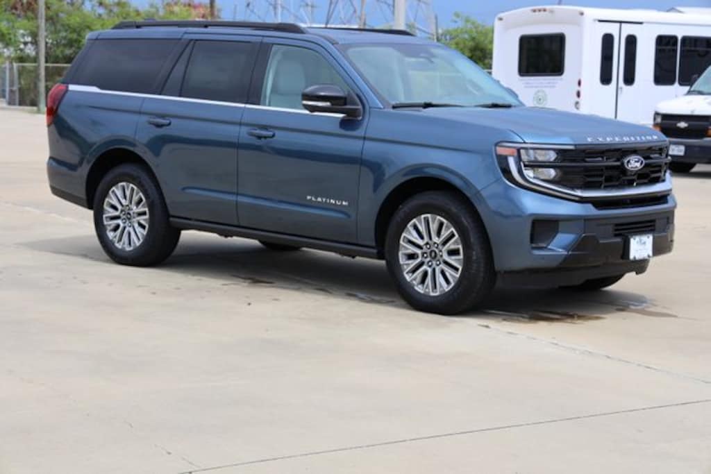 New 2027 Ford Expedition Platinum SUV