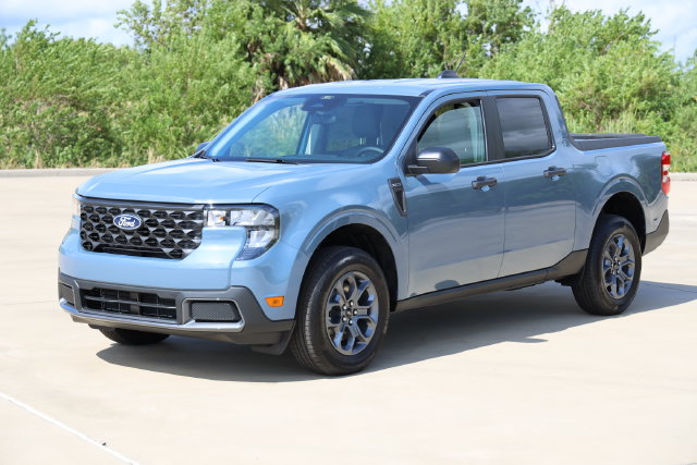 New 2026 Ford Maverick XLT Truck SuperCrew