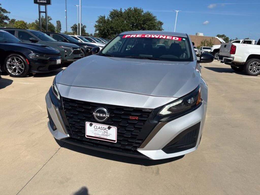 Used 2024 Nissan Altima 2.5 SR Sedan