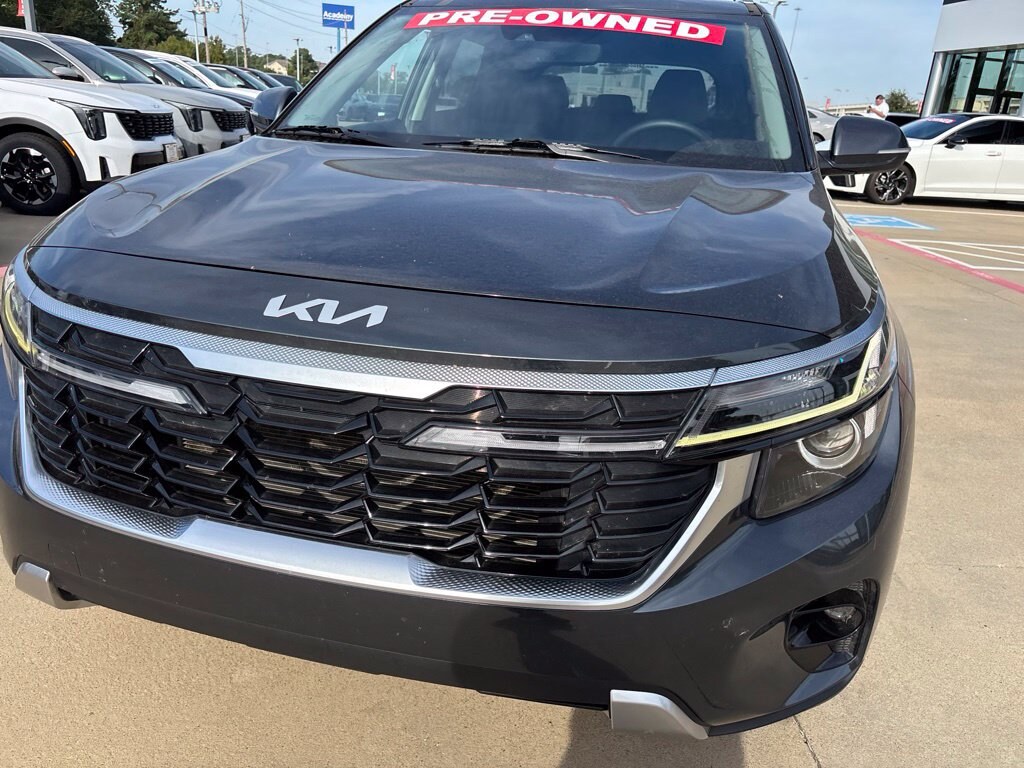 Used 2025 Kia Seltos S SUV
