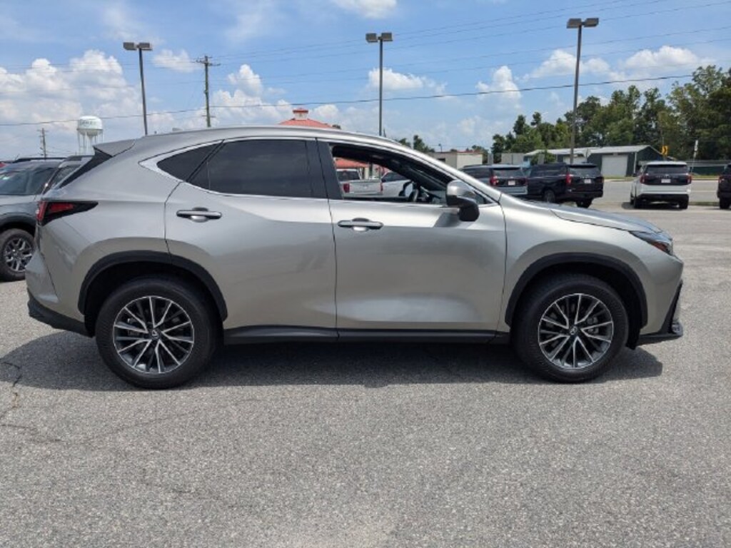 Used 2025 Lexus NX 250 Base SUV