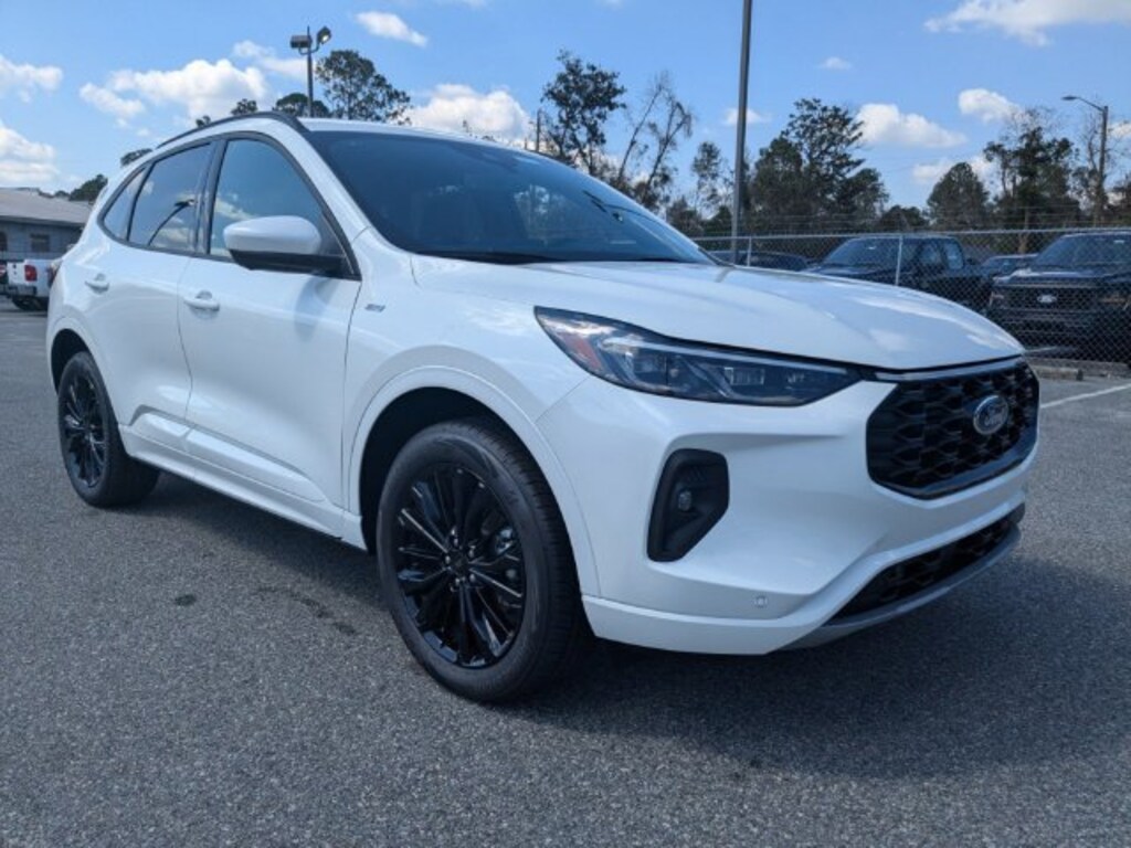 Used 2024 Ford Escape ST-Line Elite SUV