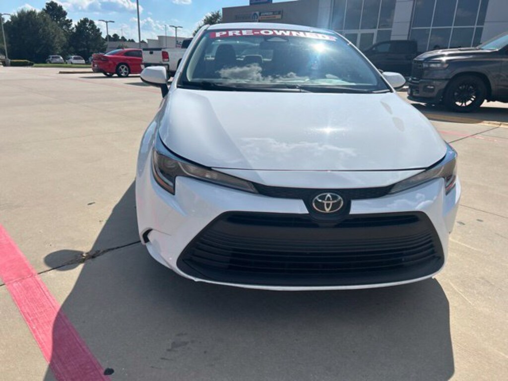 Used 2023 Toyota Corolla LE Sedan