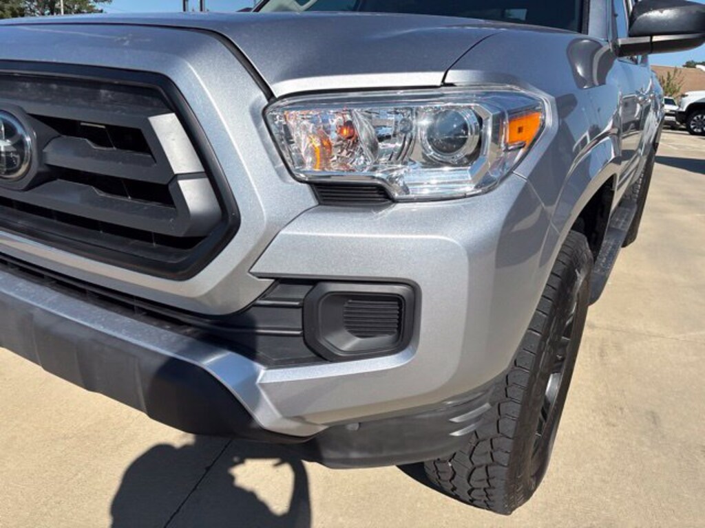 Used 2022 Toyota Tacoma SR Truck
