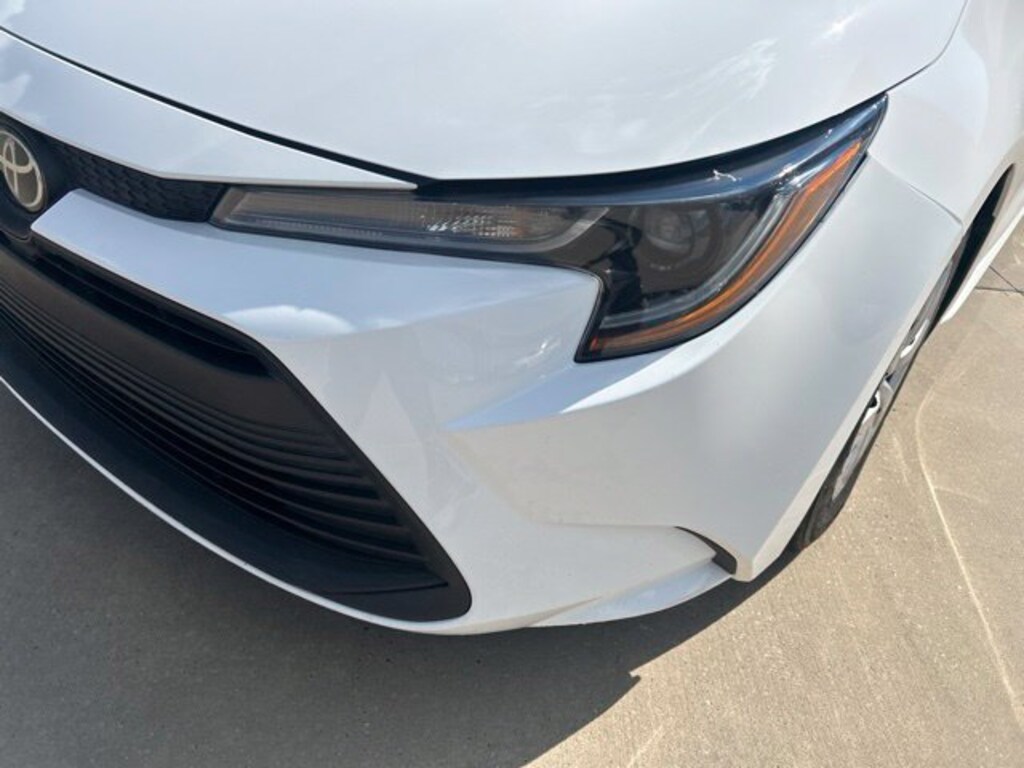 Used 2023 Toyota Corolla LE Sedan