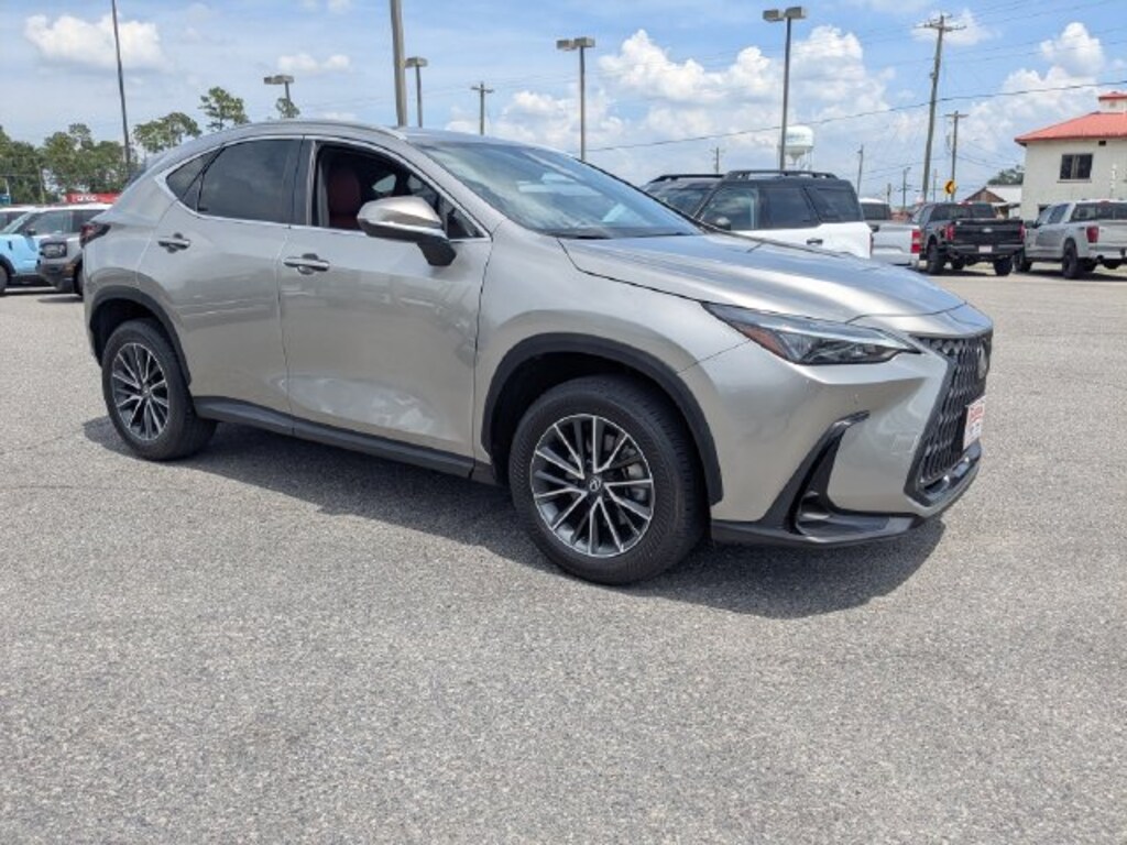 Used 2025 Lexus NX 250 Base SUV