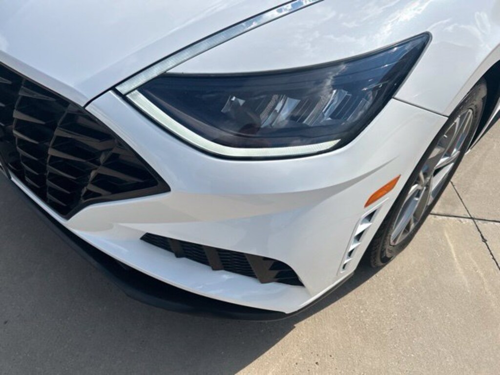 Used 2023 Hyundai Sonata SEL Sedan