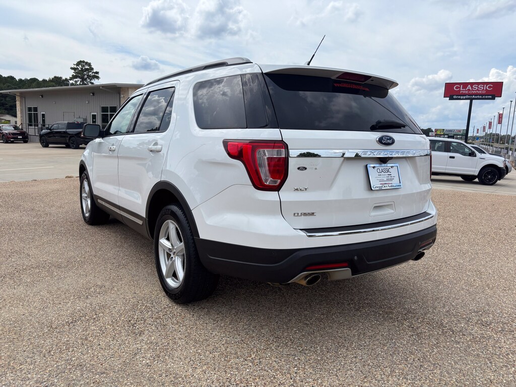 Used 2018 Ford Explorer XLT SUV