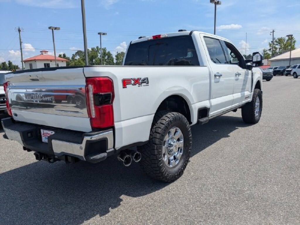 Used 2025 Ford F-250SD King Ranch Truck