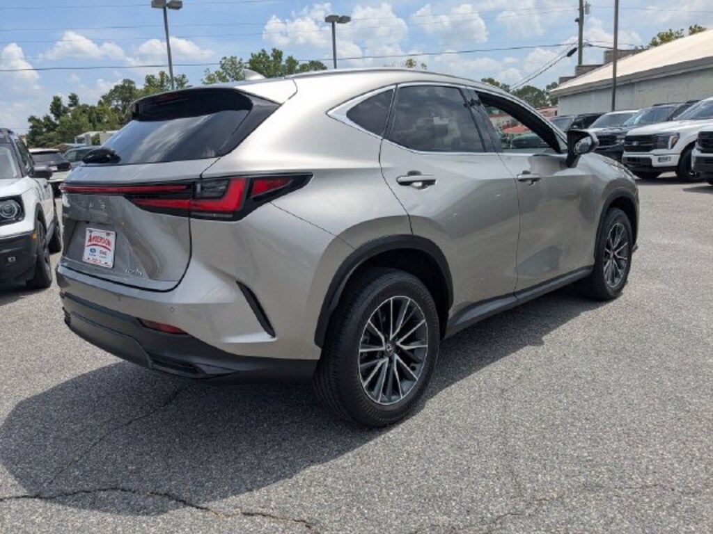 Used 2025 Lexus NX 250 Base SUV