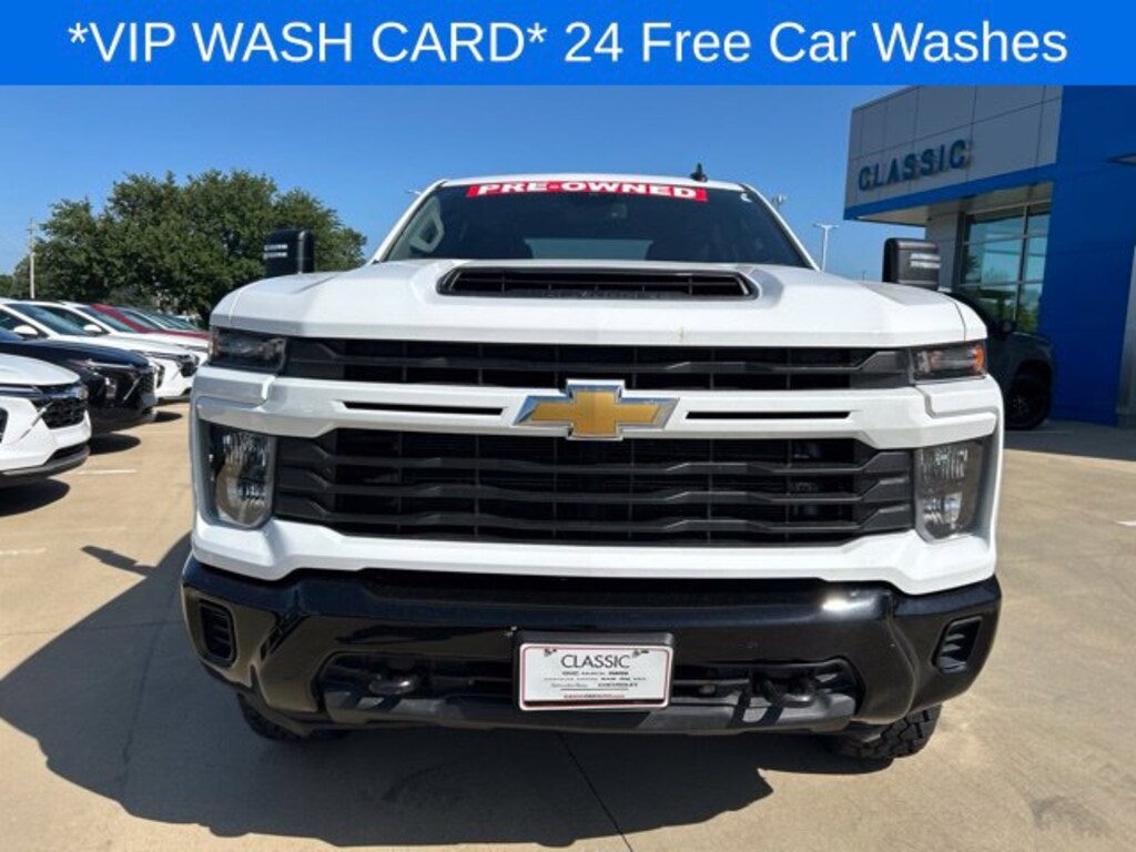 Used 2024 Chevrolet Silverado 2500HD Custom Truck