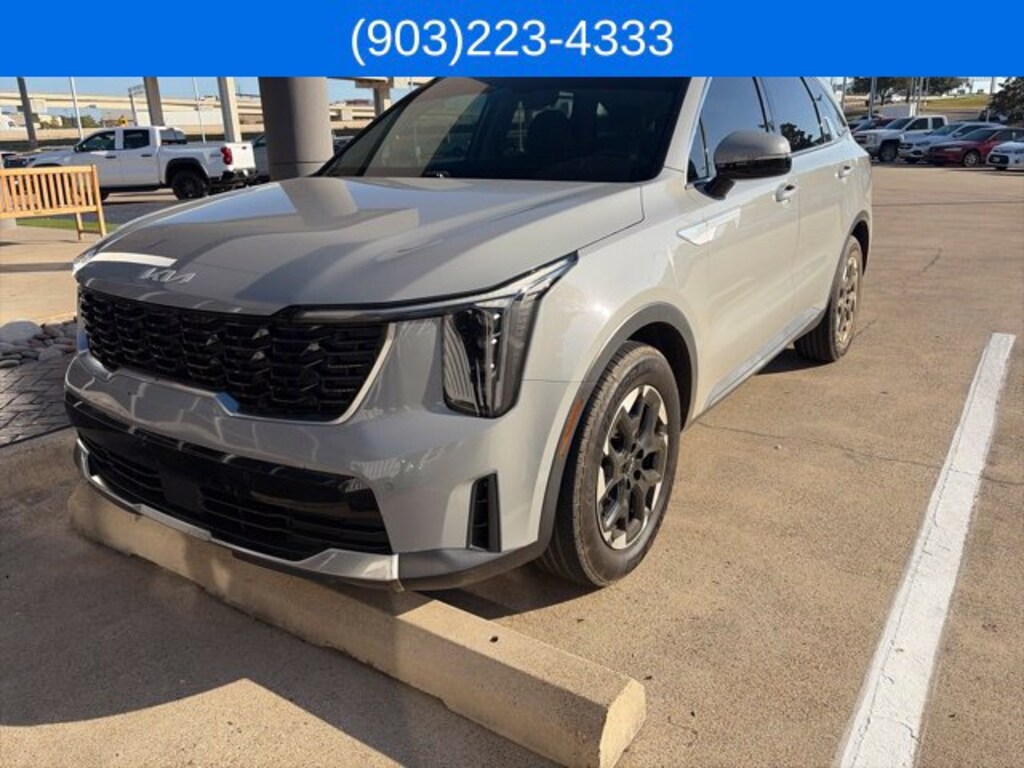 Used 2024 Kia Sorento S SUV