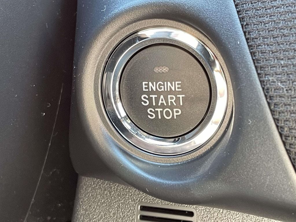 2026 Subaru Outback Limited - Photo 29