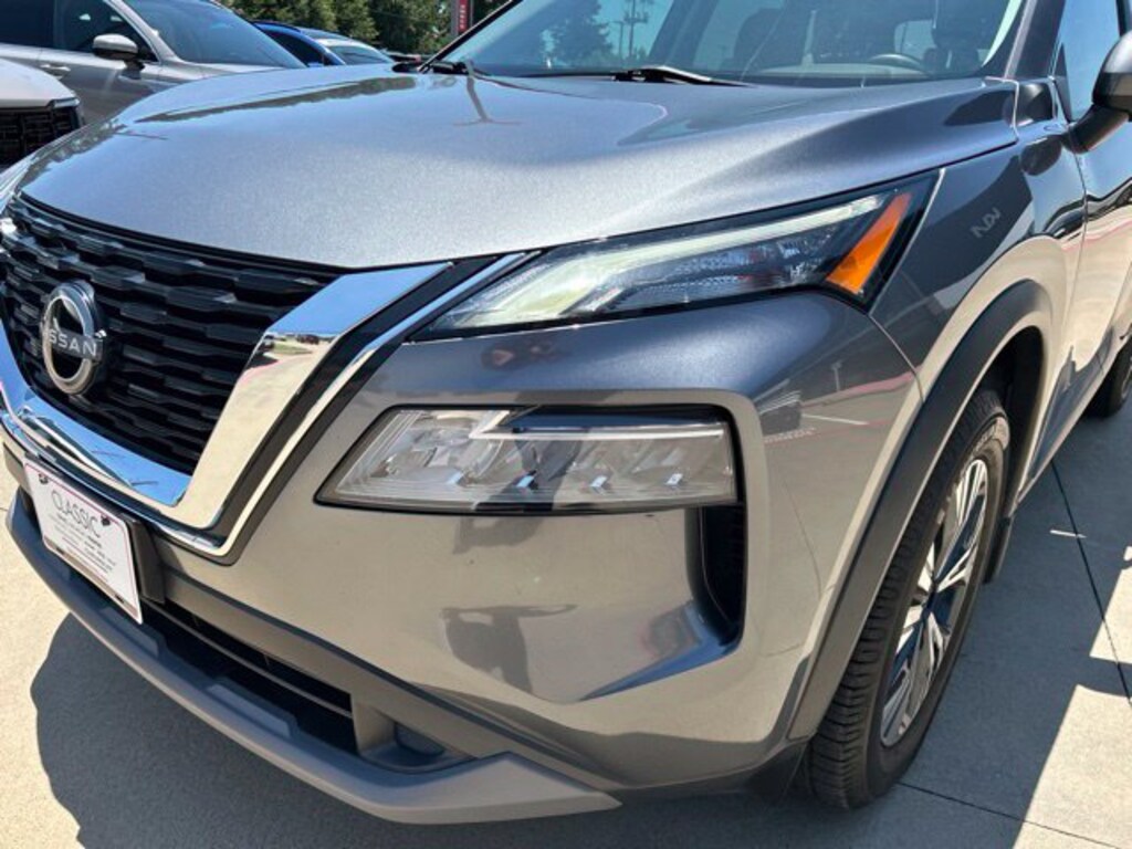 Used 2023 Nissan Rogue SV SUV
