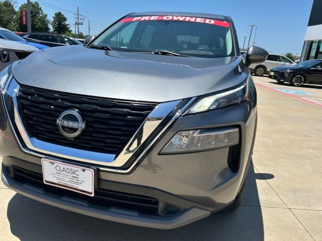 Used 2023 Nissan Rogue SV SUV
