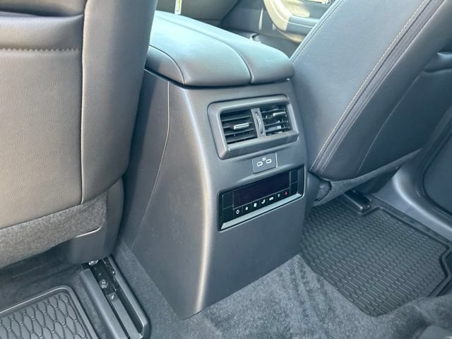 2026 Mazda CX-90 Select Package - Photo 38