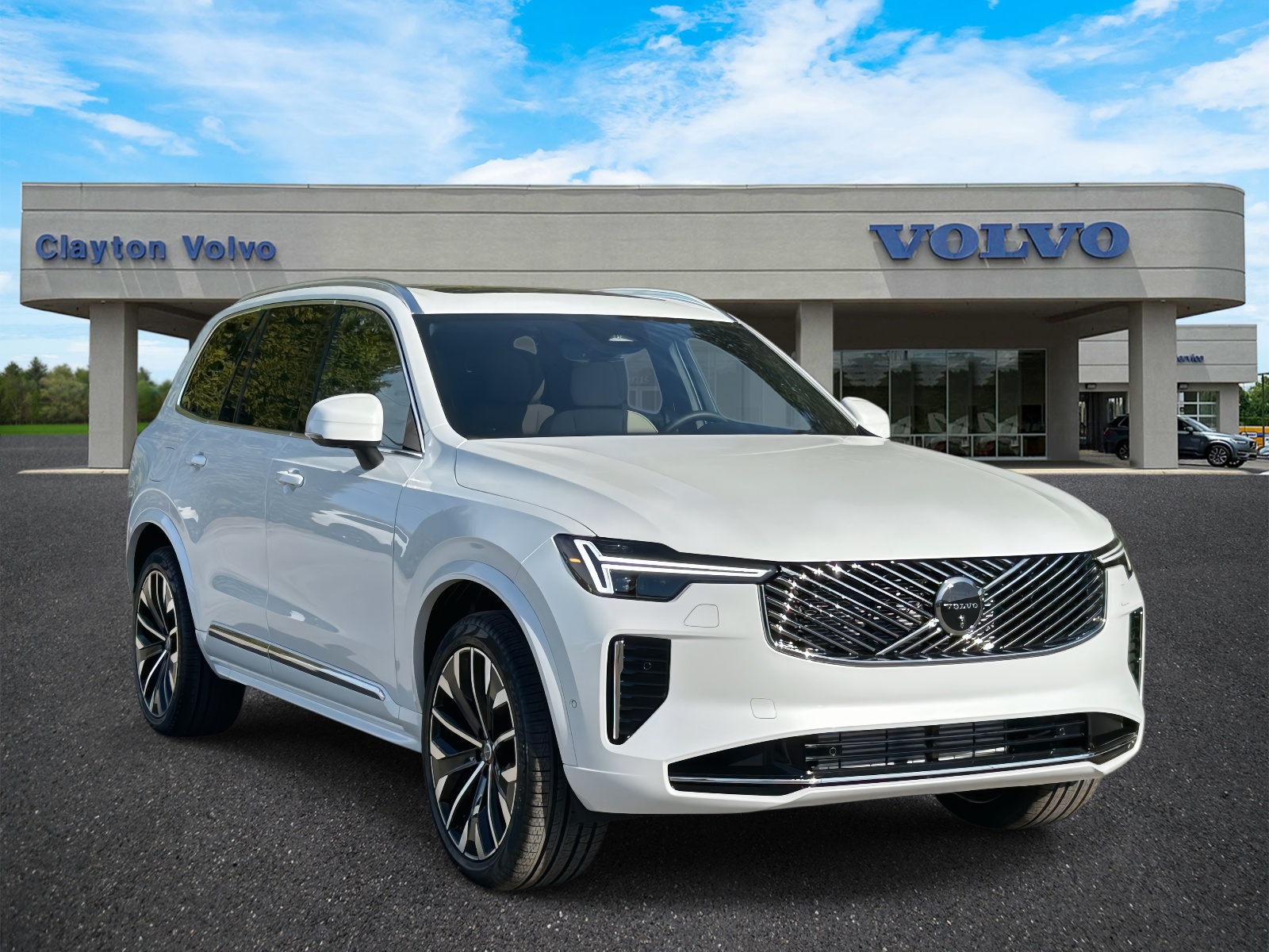 2026 Volvo XC90 plug-in hybrid T8 Plus 7-Seater eAWD