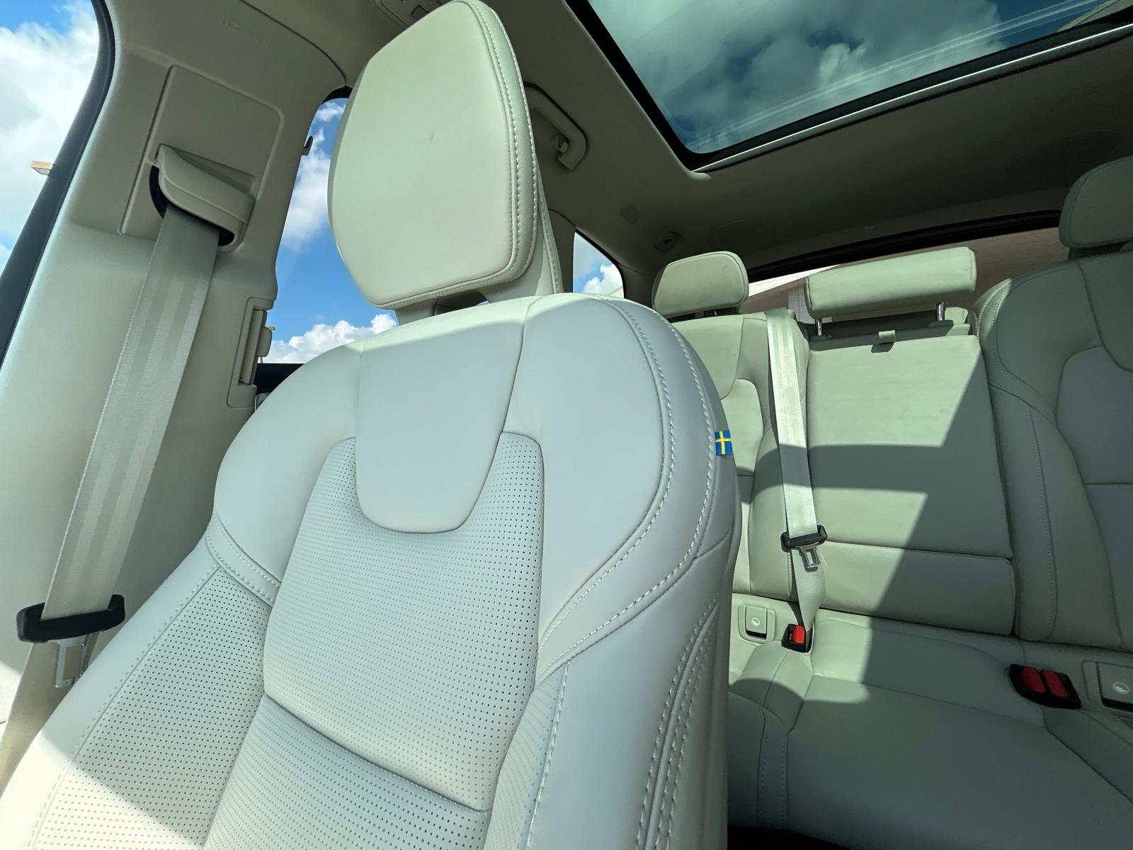 2026 Volvo XC60 Ultra - Photo 24