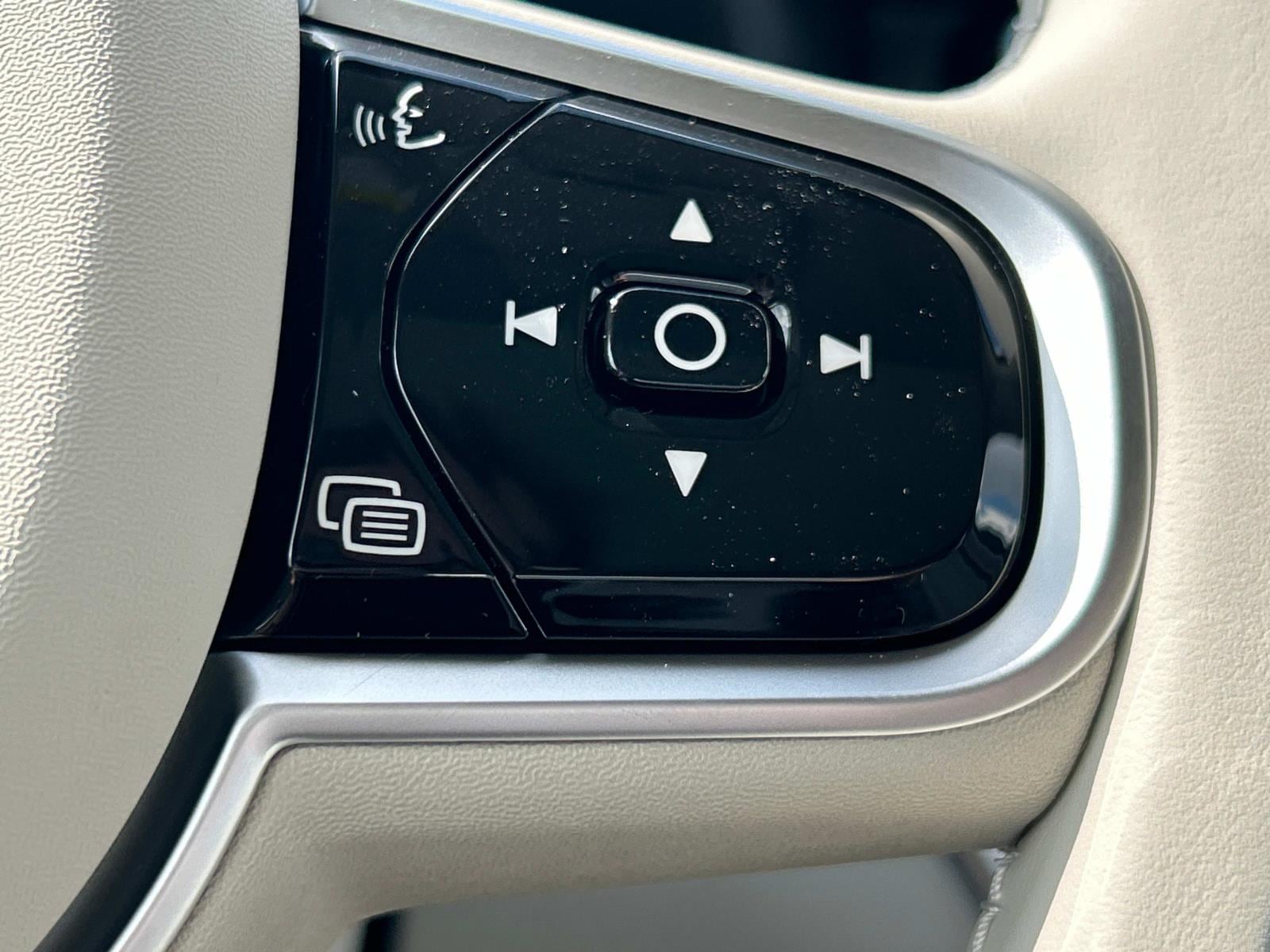 2026 Volvo XC60 Ultra - Photo 27