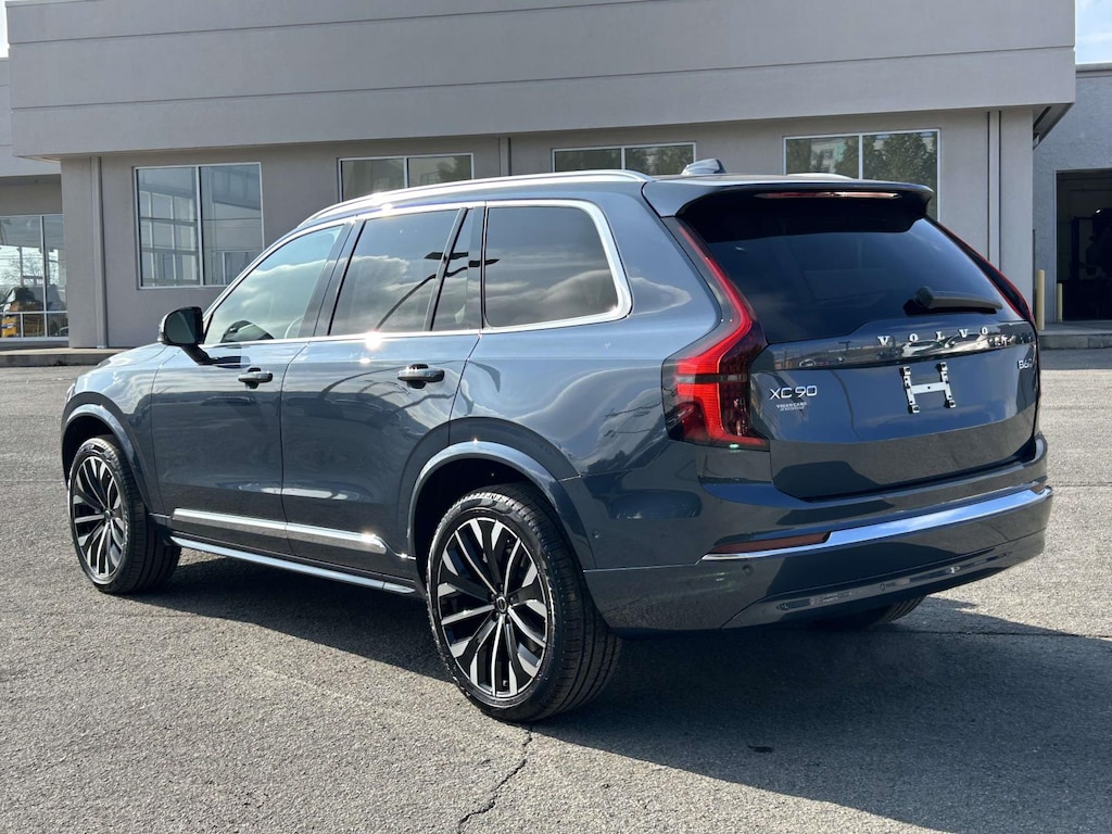 New 2026 Volvo XC90 B6 Ultra 7-Seater SUV