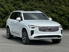 2026 Volvo XC90 B5 Core AWD