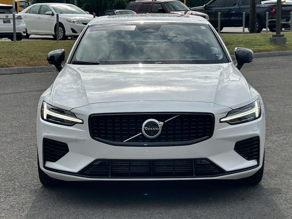 Certified 2024 Volvo S60 Recharge Plug-In Hybrid T8 eAWD PHEV Plus Dark Theme Car