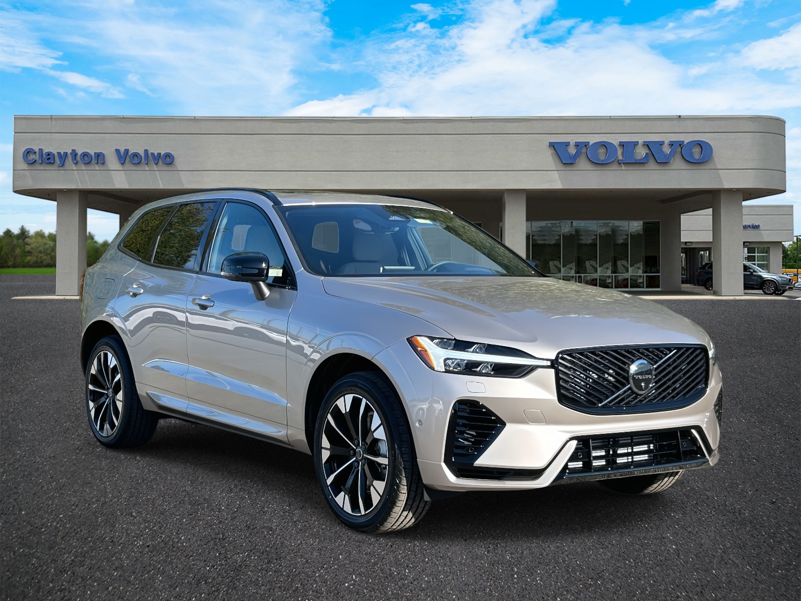 2026 Volvo XC60 plug-in hybrid T8 Plus eAWD