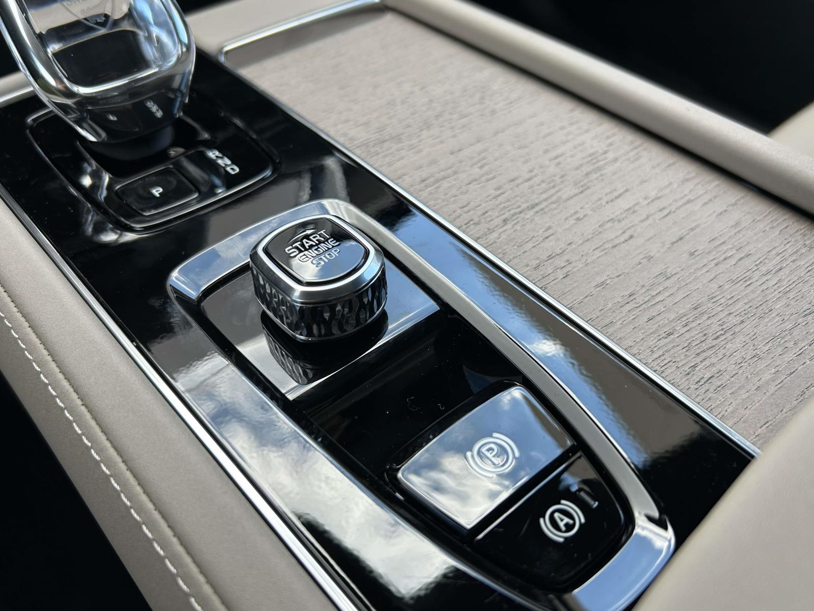 2026 Volvo XC90 Core - Photo 29