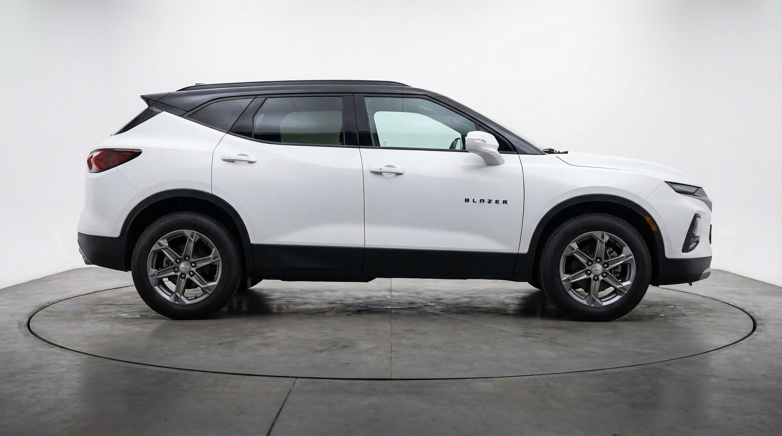 Thumbnail: 2025 Chevrolet Blazer - 10