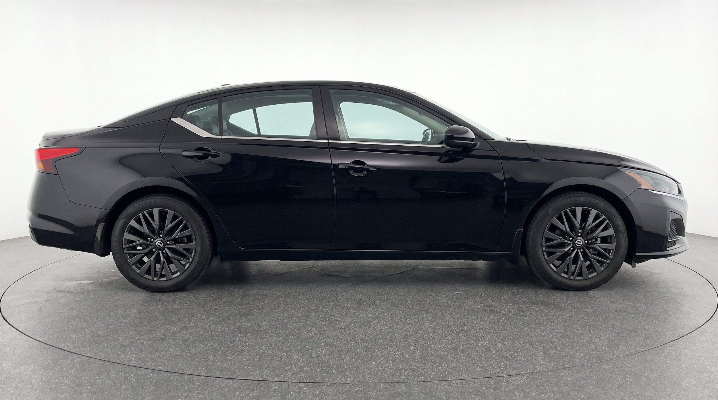 Thumbnail: 2026 Nissan Altima - 10